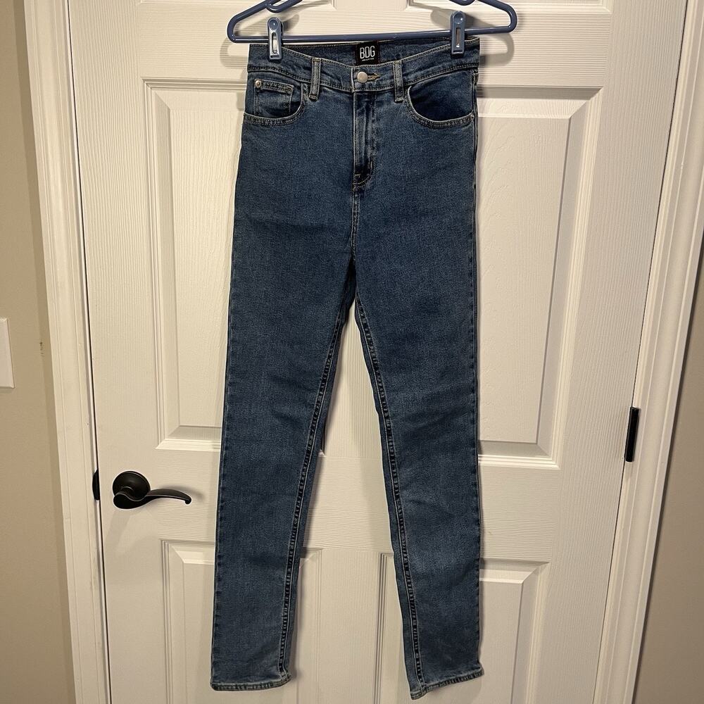 BDG Urban Outfitters Girlfriend Jeans 26x31 High Rise Stretch Blue